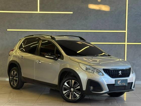 PEUGEOT 2008 1.6 16V FLEX ALLURE 4P AUTOMÁTICO PEUGEOT 2008 1.6 16V FLEX ALLURE 4P AUTOMÁTICO